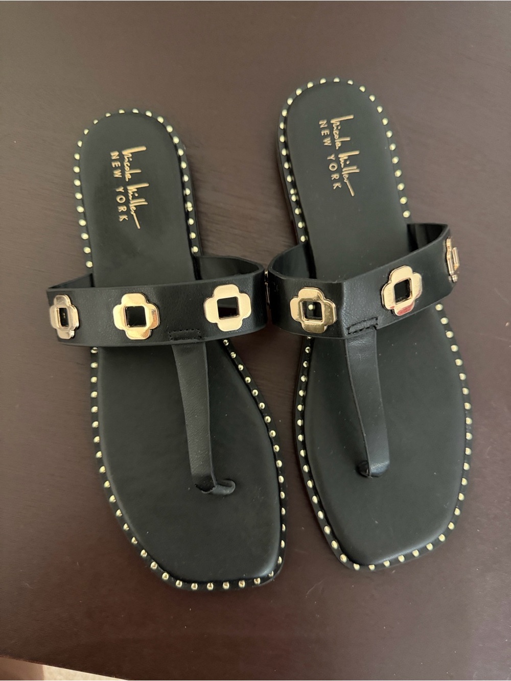 Nicole Miller Black Toe-Post Sandals with Gold Accents size 10